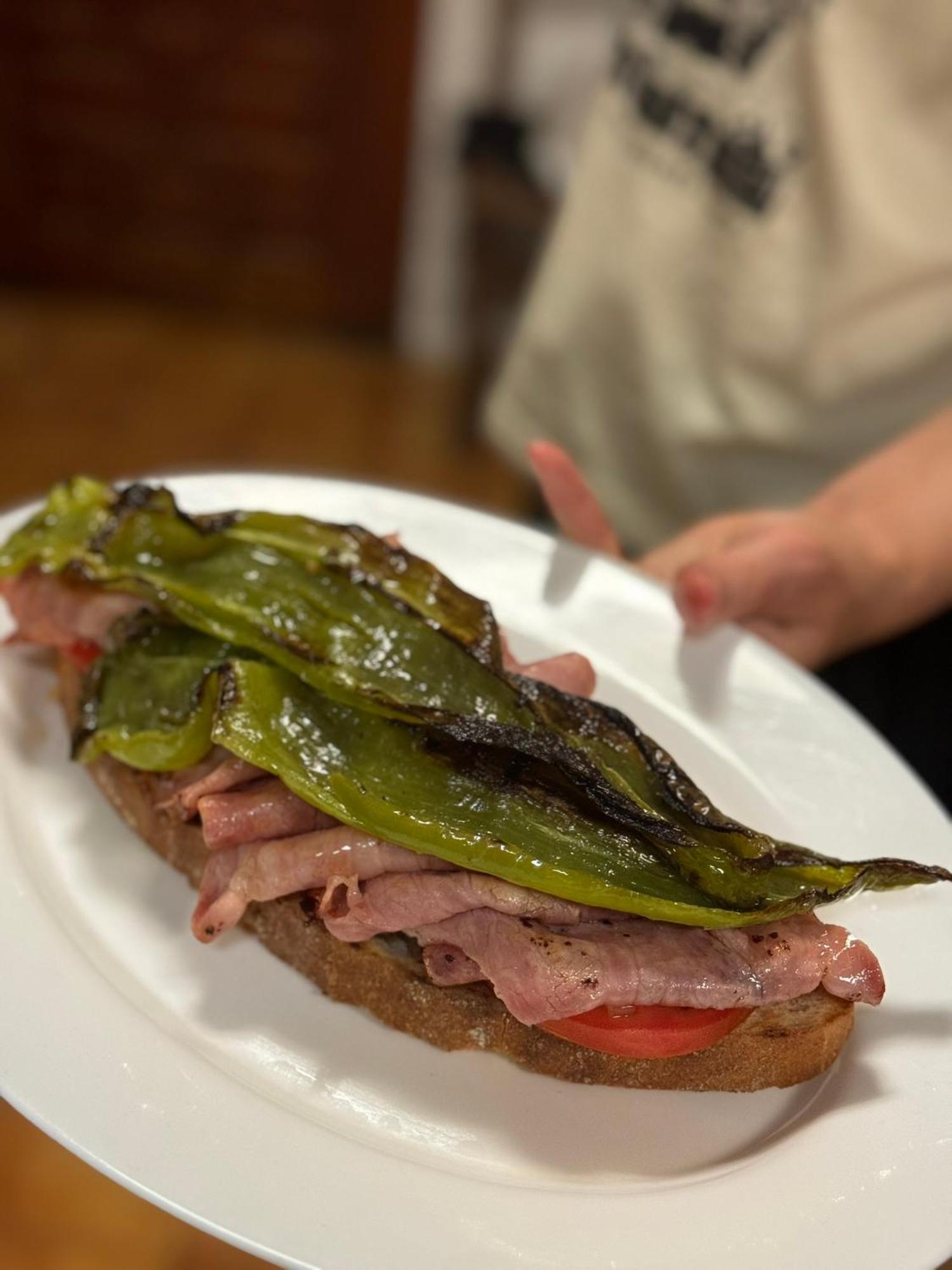 Hotel Restaurante Rio Cuervo Vega del Cadorno エクステリア 写真